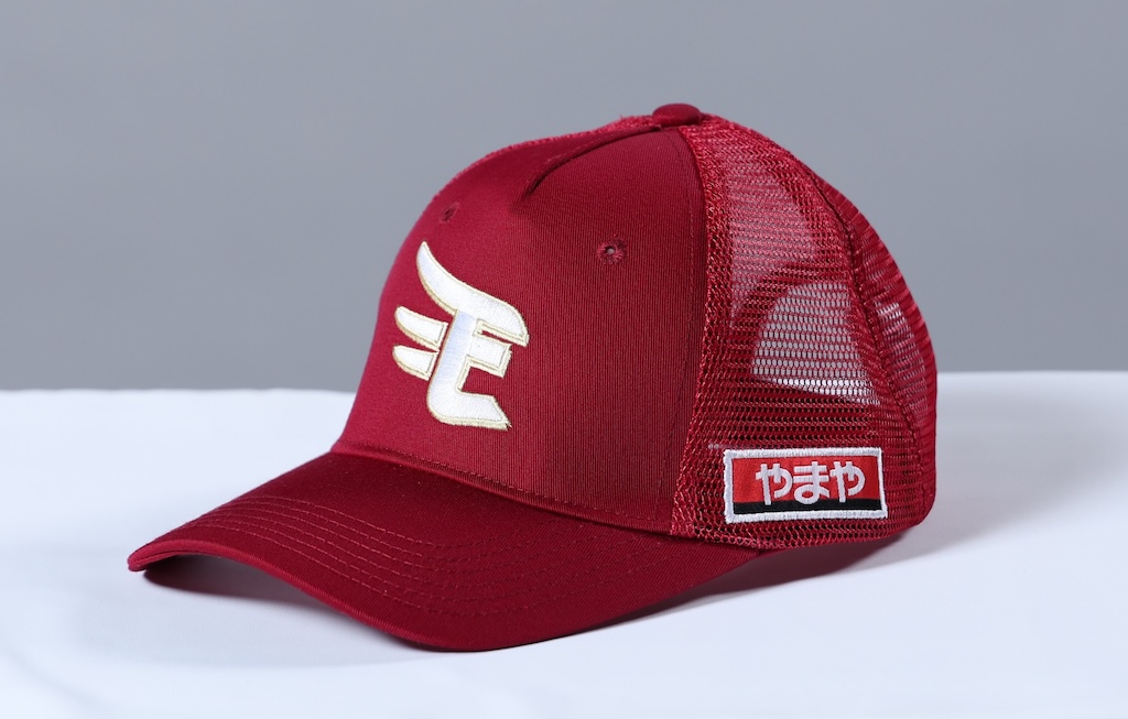 楽天、東北6県1,649校52,120人の新小学1年生へ『楽天イーグルスキャップ』をプレゼント