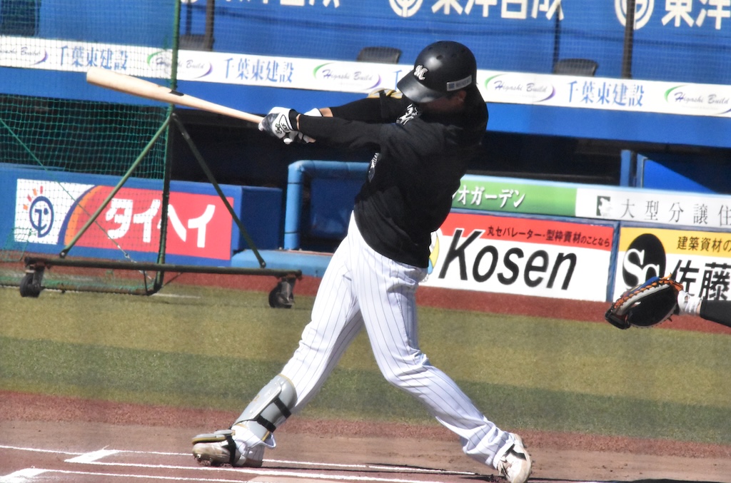ロッテ・藤原恭大「引っ張りの打球が評価される時代」、「早くそこをできるように」〜10月28日のZOZOマリン秋季練習〜